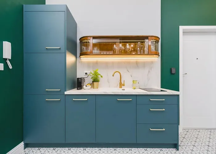 Deluxe Apartment
