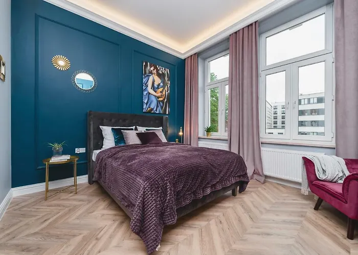 Deluxe Apartment