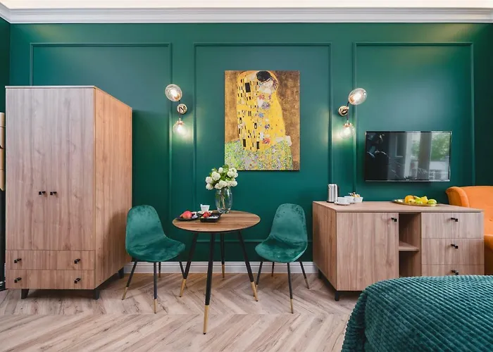Deluxe Apartment